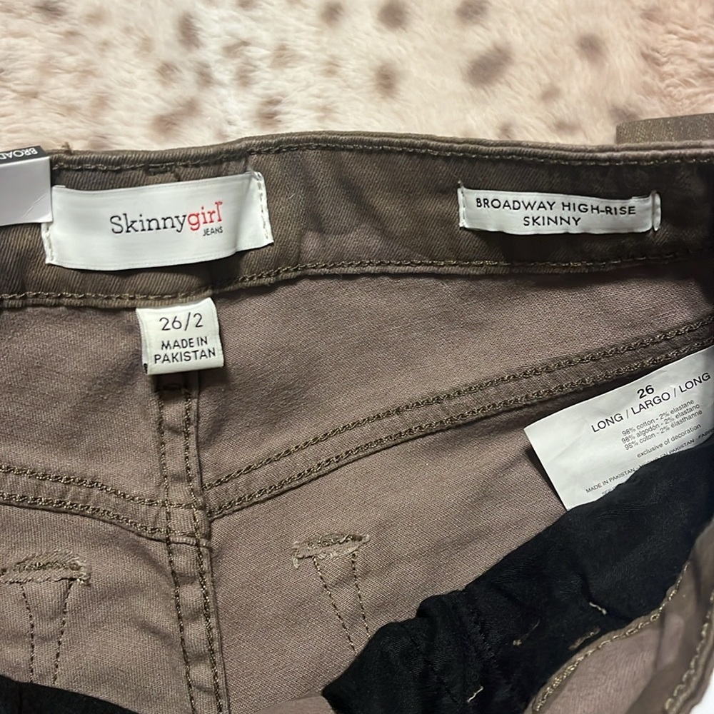NWT Skinnygirl Broadway High Rise Camo Jeans 26/2​ - Picture 4 of 8